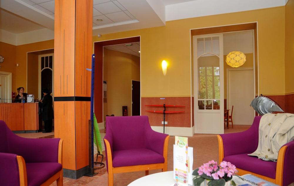 Hotels&Résidences - Les Thermes Luxeuil-les-Bains Esterno foto
