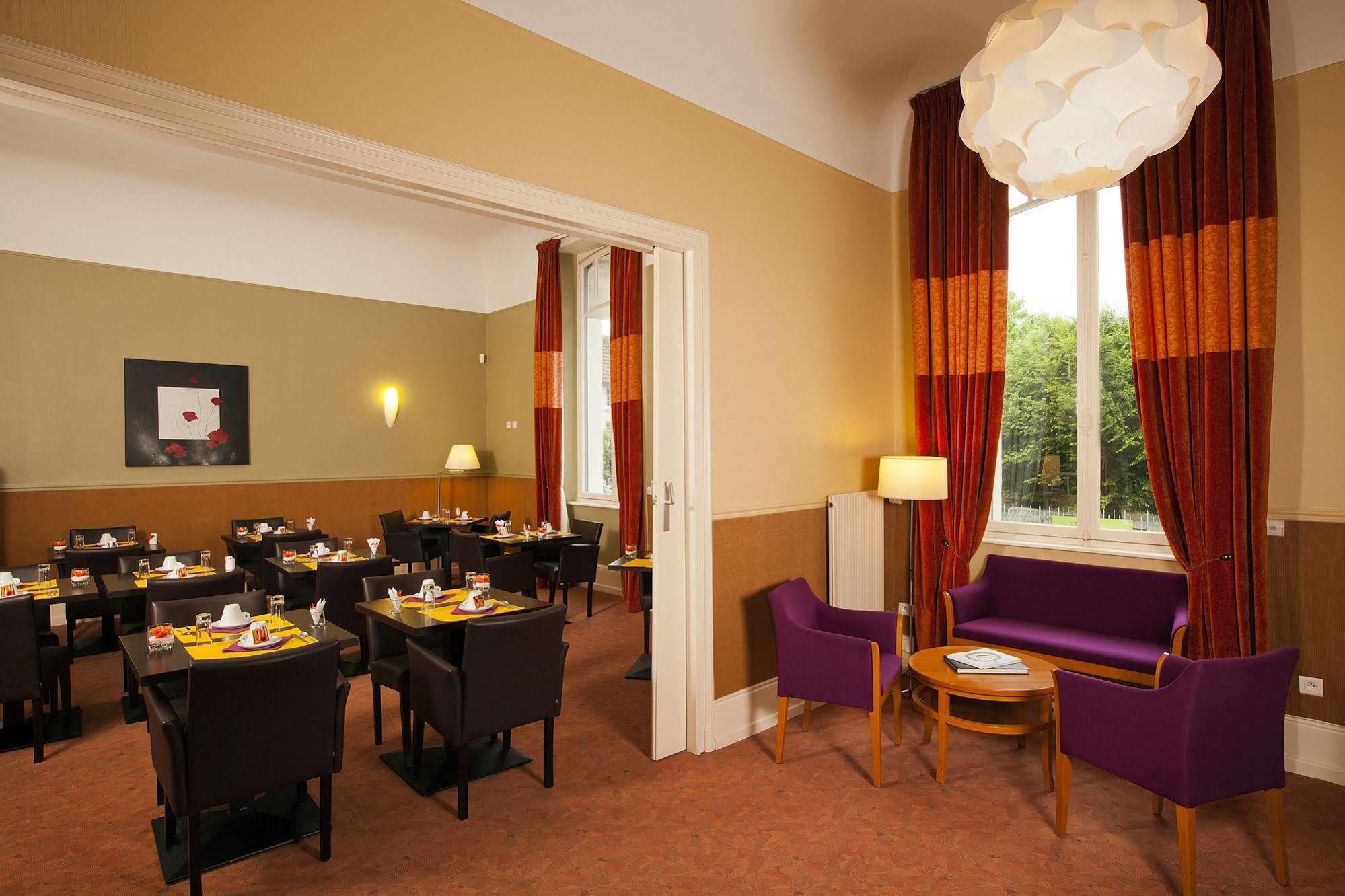 Hotels&Résidences - Les Thermes Luxeuil-les-Bains Esterno foto