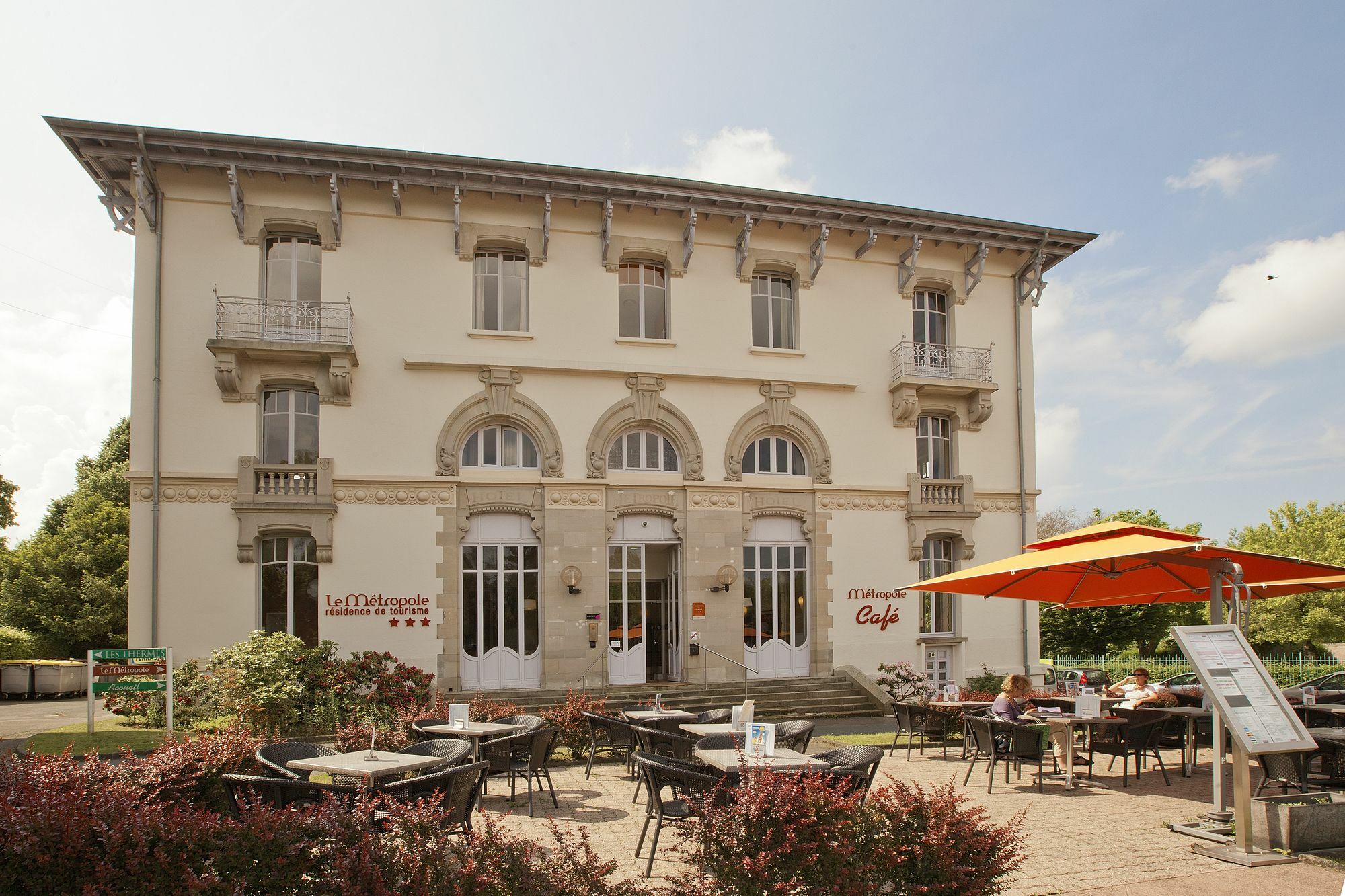 Hotels&Résidences - Les Thermes Luxeuil-les-Bains Esterno foto
